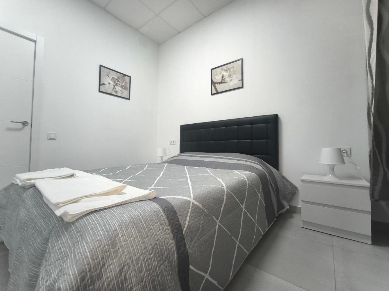 Apartamentos Sant Roc Valencia Exterior foto